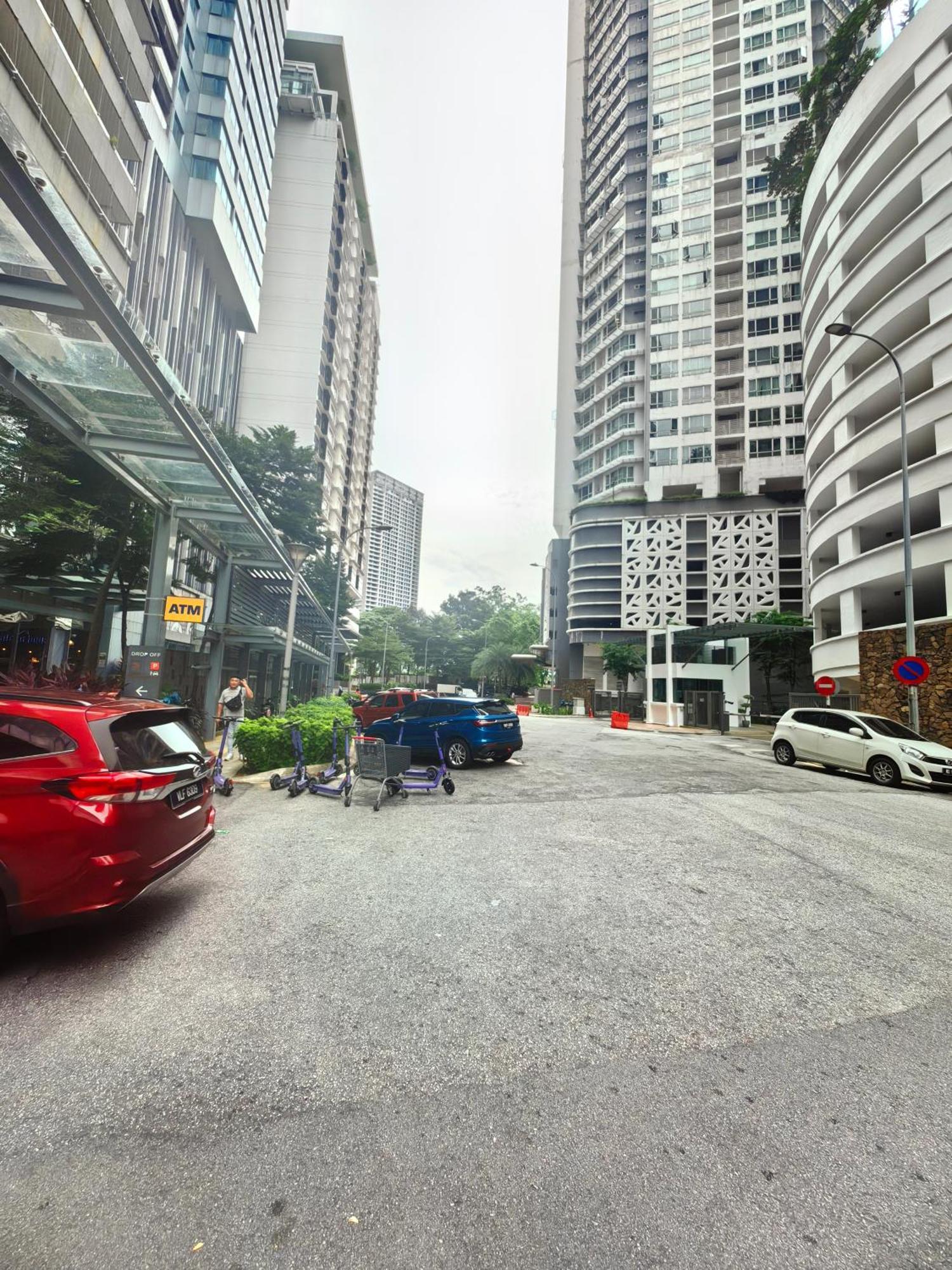 Summer Suites By Moon Orchid Kuala Lumpur Exterior photo