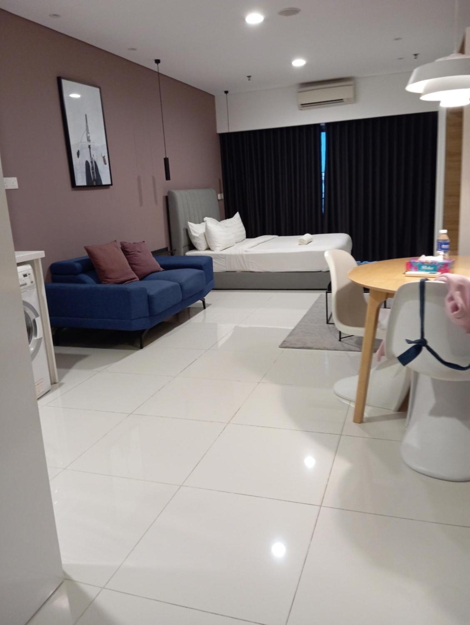 Summer Suites By Moon Orchid Kuala Lumpur Exterior photo